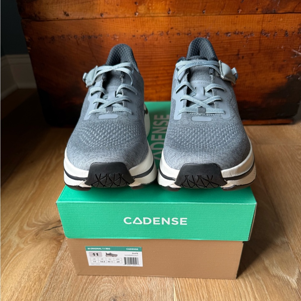 Men’s Cadense Accessible Shoes size 11